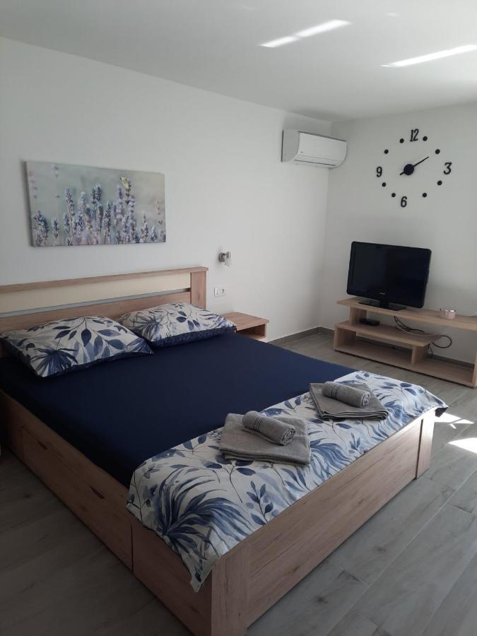Apartmani Gabrijel Novi Vinodolski Exterior photo